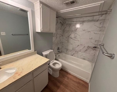 5025 Winder Court - Photo Thumbnail 13