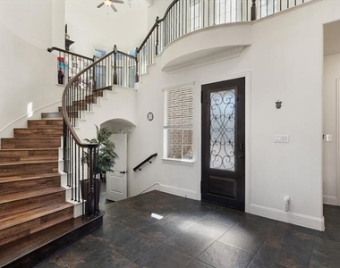 1506 Hennessey Drive - Photo Thumbnail 5