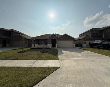 305 Charmed Way - Photo Thumbnail 34