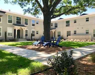 6304 Prospect Avenue - Photo Thumbnail 14