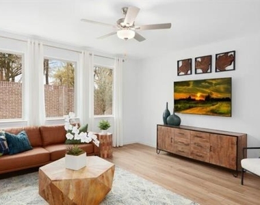 1226 Banyan Drive - Photo Thumbnail 1