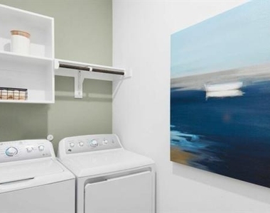 1226 Banyan Drive - Photo Thumbnail 23
