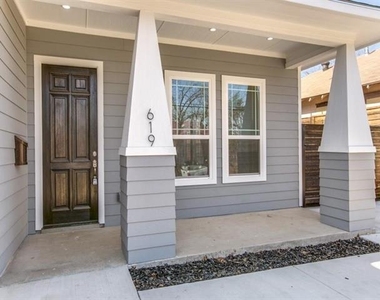 619 Buckalew Street - Photo Thumbnail 1