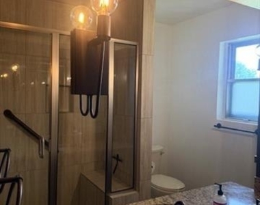 436 Degan Avenue - Photo Thumbnail 7