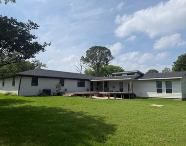 436 Degan Avenue - Photo Thumbnail 23