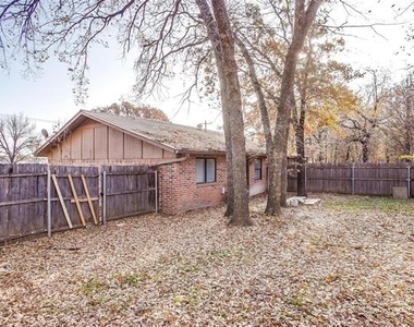 6530 Fall Creek Highway - Photo Thumbnail 20