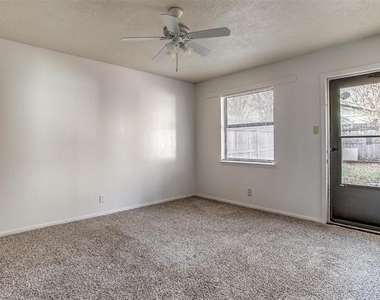 6530 Fall Creek Highway - Photo Thumbnail 11