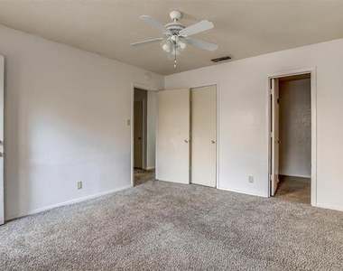 6530 Fall Creek Highway - Photo Thumbnail 12