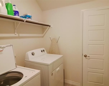 9712 Quail Pointe Road - Photo Thumbnail 9