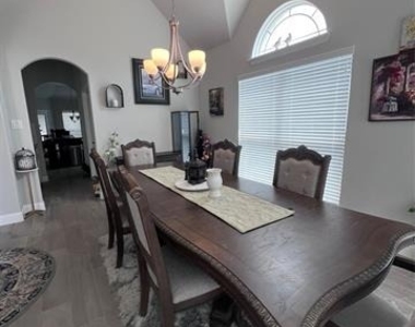 9832 El Colina Drive - Photo Thumbnail 8