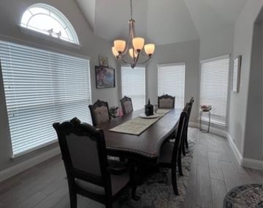 9832 El Colina Drive - Photo Thumbnail 9