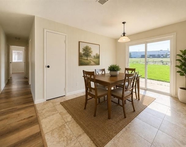 409 Starling Drive - Photo Thumbnail 2