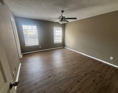 5025 Winder Court - Photo Thumbnail 5