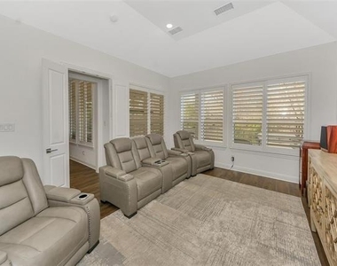 9901 Boulder Point Road - Photo Thumbnail 29