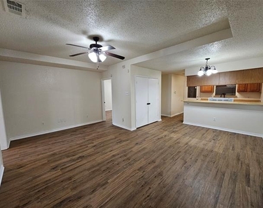 311 Bryant Lane - Photo Thumbnail 1