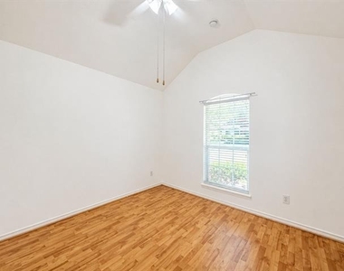 1612 Warm Springs Drive - Photo Thumbnail 16