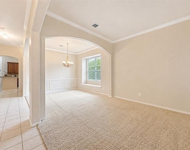 1612 Warm Springs Drive - Photo Thumbnail 4