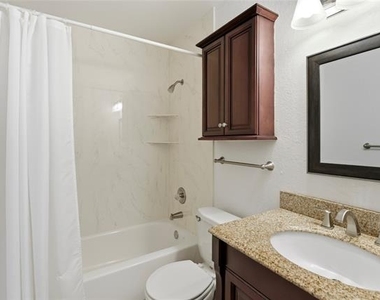 3324 Green Ridge Street - Photo Thumbnail 9