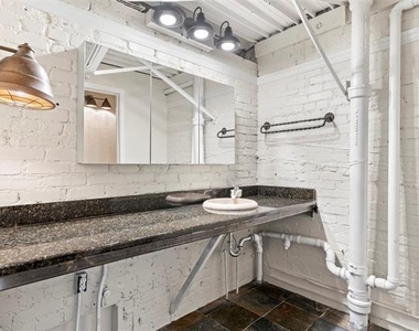 306 S Walton Street - Photo Thumbnail 22