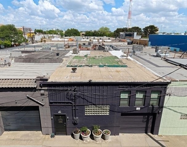 306 S Walton Street - Photo Thumbnail 38