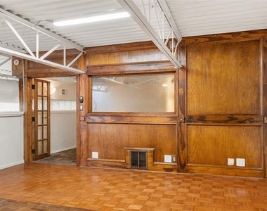 306 S Walton Street - Photo Thumbnail 18