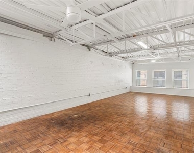 306 S Walton Street - Photo Thumbnail 26