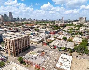 306 S Walton Street - Photo Thumbnail 34