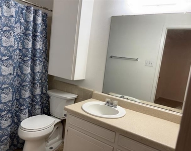 5357 Wonder Drive - Photo Thumbnail 6