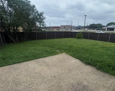 500 Scarlet Oak Street - Photo Thumbnail 24