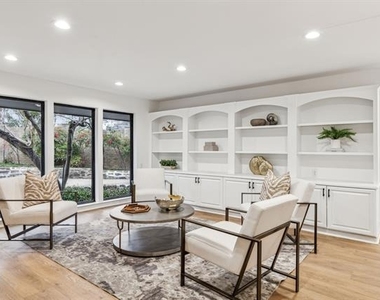 7420 Royal Lane - Photo Thumbnail 11