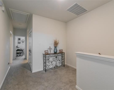 4503 Fossil Opal Lane - Photo Thumbnail 14