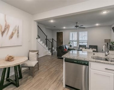 4503 Fossil Opal Lane - Photo Thumbnail 4