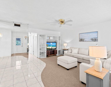581 Blue Heron Drive - Photo Thumbnail 11
