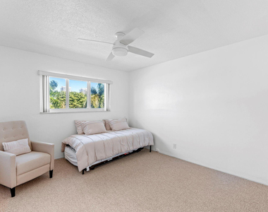 581 Blue Heron Drive - Photo Thumbnail 18
