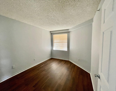 9615 Nw 1st Court - Photo Thumbnail 8