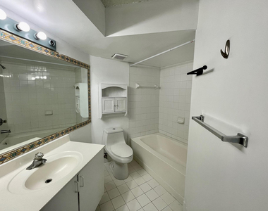 9615 Nw 1st Court - Photo Thumbnail 6