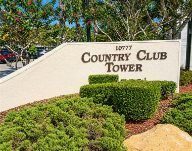10777 W Sample Road - Photo Thumbnail 14