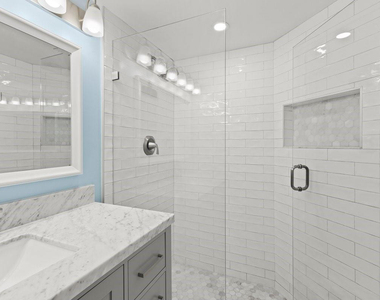 2106 S Cypress Bend Drive - Photo Thumbnail 14