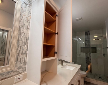 1310 Sw 48th Terrace - Photo Thumbnail 13