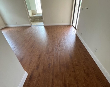4020 Nw 24th Ter Terrace - Photo Thumbnail 18