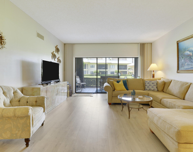 275 S Beach Road - Photo Thumbnail 4