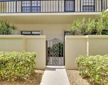 275 S Beach Road - Photo Thumbnail 25