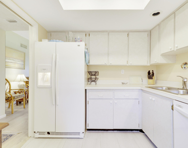 275 S Beach Road - Photo Thumbnail 20