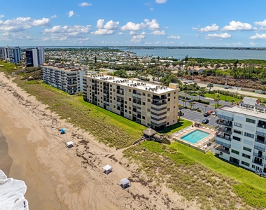 10200 S Ocean Drive - Photo Thumbnail 32