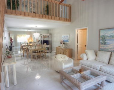 270 Bella Vista Court N - Photo Thumbnail 14