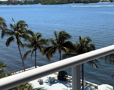 2560 S Ocean Boulevard - Photo Thumbnail 5