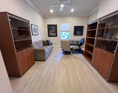 14856 Barletta Way - Photo Thumbnail 10