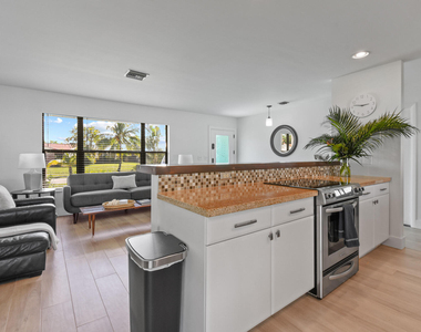 4153 Wingo Street - Photo Thumbnail 10