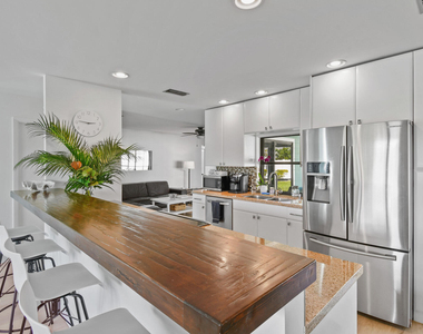 4153 Wingo Street - Photo Thumbnail 9