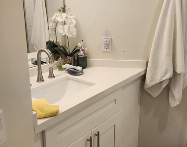 532 Briarwood Circle - Photo Thumbnail 10